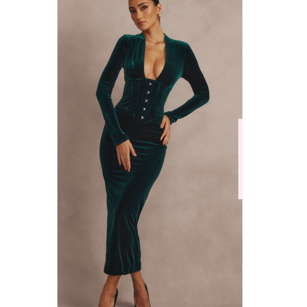 House of CB Arabella Plunge Neck Long Sleeve Velvet Corset Dress